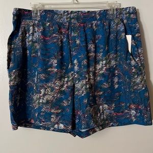 Nwt pace breaker short 5” lululemon size XL